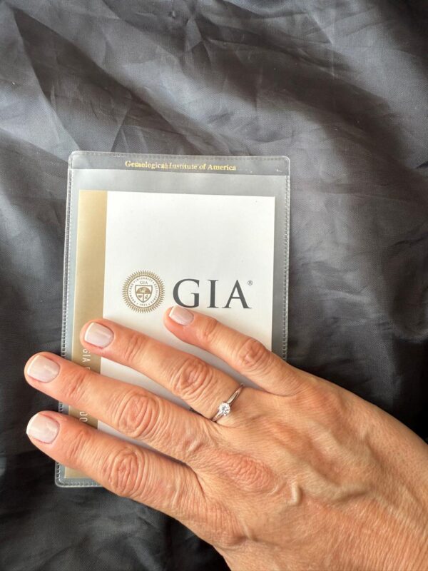 anel solitário gia 29pts