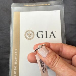 anel solitário gia 31pts