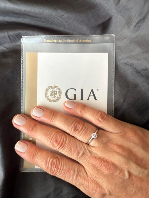 anel solitário gia 42pts